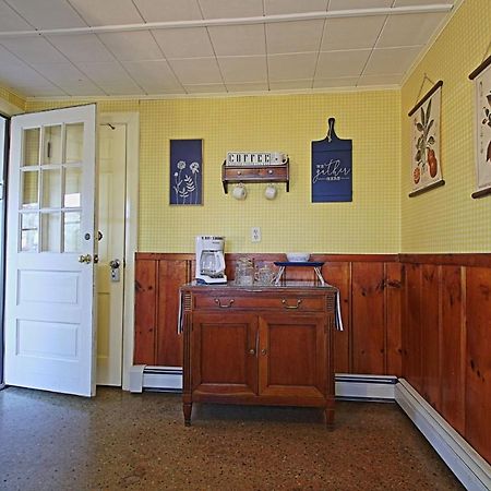Lofted Cape Cottage By Leavetown Vacations South Yarmouth Luaran gambar